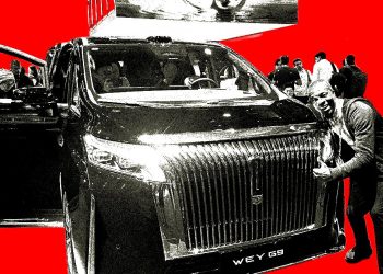 Why a Chinese Robot Vacuum Company Spun Off Not One but 2 EV Brands