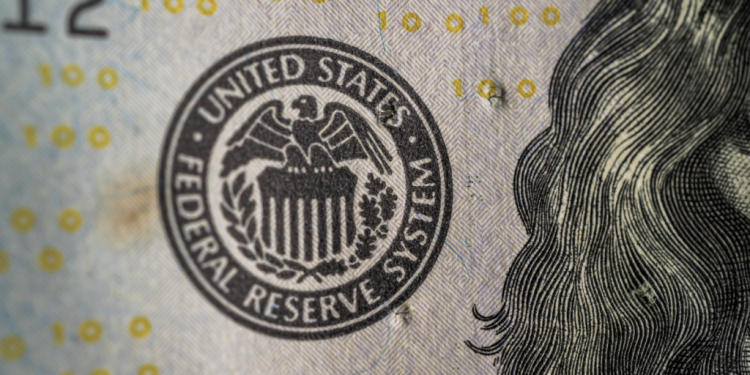 The Fed Pauses Rate Cuts – But AI Wealth Is the Real Story