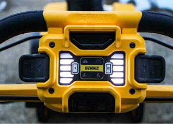 6 useful tips for buying snow blowers, according to someone who’s built dozens of them