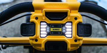 6 useful tips for buying snow blowers, according to someone who’s built dozens of them