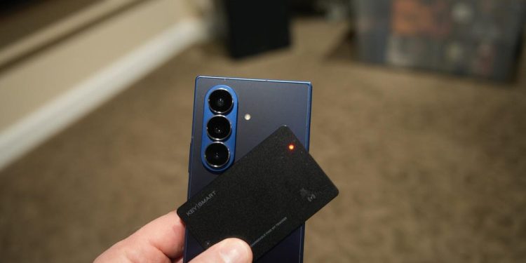 I love AirTags, but this slim card tracker is better for my wallet – and works with iOS and Android