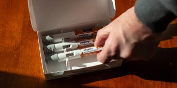 Stocks making the biggest moves midday: NVO, PLTR, AES, RKT