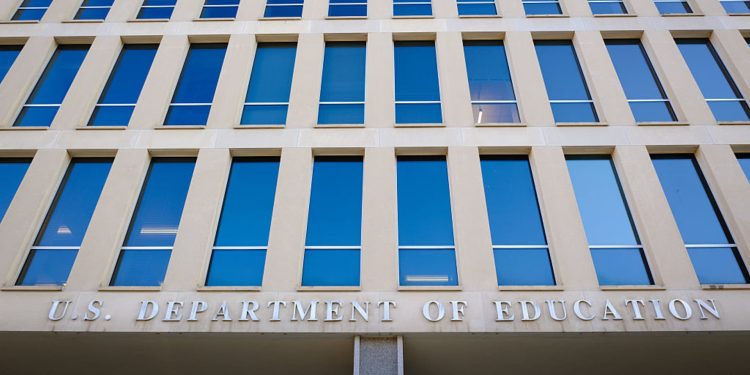 Judge dismisses Trump officials’ bid to end SAVE plan