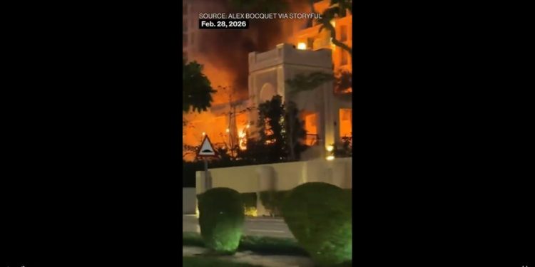 Dubai Hit by Iranian Retaliation as Gulf Tensions Escalate