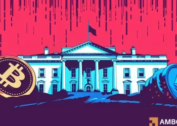 Bitcoin slips as Trump raises tariffs to 15%, but recovery is still possible