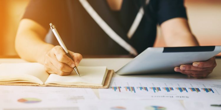 What 4 Analyst Ratings Have To Say About Amdocs – Amdocs (NASDAQ:DOX)