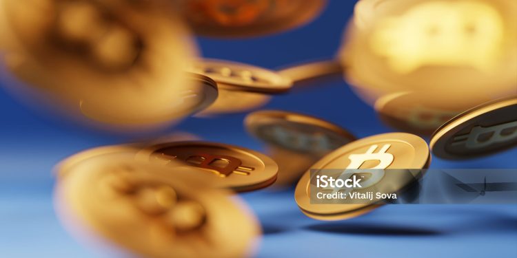 Bitcoin Active Addresses Fall To 2020 Lows Following $83,000 Failure — What To Expect