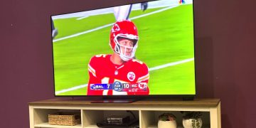 Forget OLED: I’d choose this TCL Mini LED TV deal over pricier models