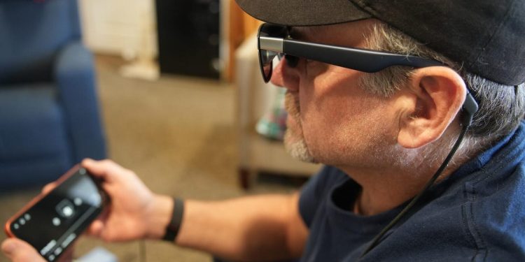 I wear these $450 XR glasses to get work done during my commutes, and can’t go back