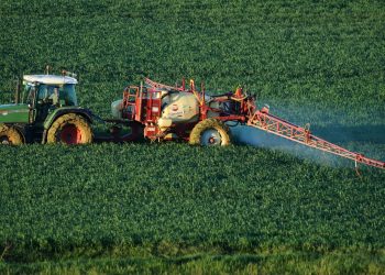 Stocks making the biggest moves midday: MRVL, BLK, UAL, CF