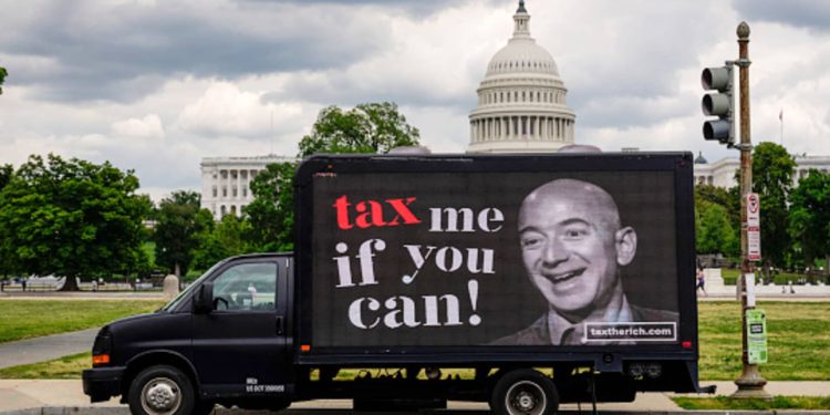 Million-dollar earners have stopped paying into Social Security for 2026