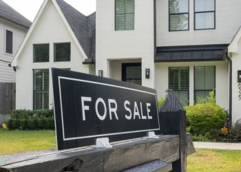 Stocks making the biggest moves midday: FNMA, BSX, BX, PANW