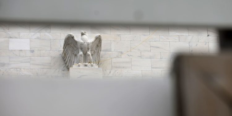 Fed still expects to cut rates once this year despite spiking oil prices