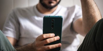 IRS paper check changes trigger tax refund delays for many filers