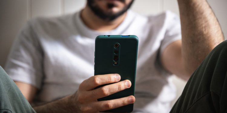 IRS paper check changes trigger tax refund delays for many filers