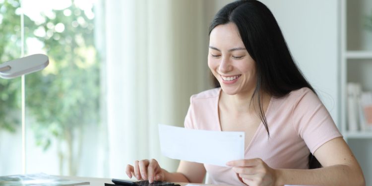 Average IRS tax refund is up 10.9%, latest filing data shows