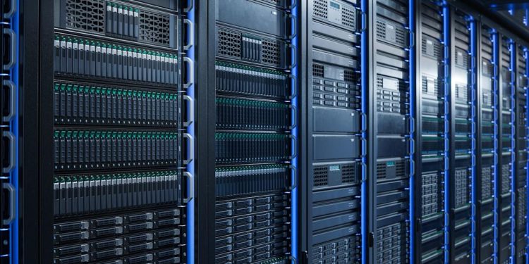 The Bears Are Losing the Battle Over Oracle, According to This Analyst. Should You Buy the Dip in ORCL Stock Here?