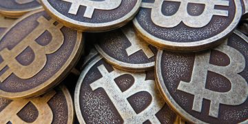 Bitcoin Inflection Point Forms At $70k As Institutional Demand Offsets Whale Sell-Off