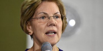 Elizabeth Warren Slams Trump For Rising Gas Prices As Strait Of Hormuz Crisis Threatens Global Oil Supply: ‘Broken His Promises’