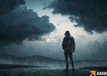 Bitcoin consolidates as buyers wait for clarity – Will BTC’s losses deepen?