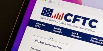 CFTC Lets US Firms Keep Trading Swaps on Two More UK Platforms After Brexit