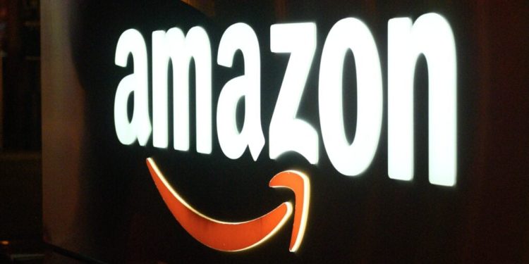 Amazon Confirms Fire And Power Shutdown At AWS UAE Facility Amid Amid Iran Retaliatory Attacks – Amazon.com (NASDAQ:AMZN)