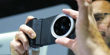 Best of MWC 2026: Live updates on phones, concepts, and robots we’re seeing