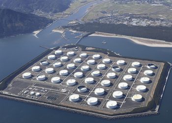 IEA launches largest-ever release of oil reserves to counter Middle East energy shock