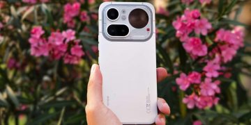 Samsung and Google have a problem – and it’s this ambitious $500 Android phone