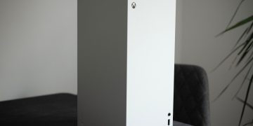 Microsoft’s Copilot AI assistant is coming to current-gen Xbox consoles this year