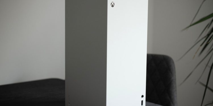 Microsoft’s Copilot AI assistant is coming to current-gen Xbox consoles this year