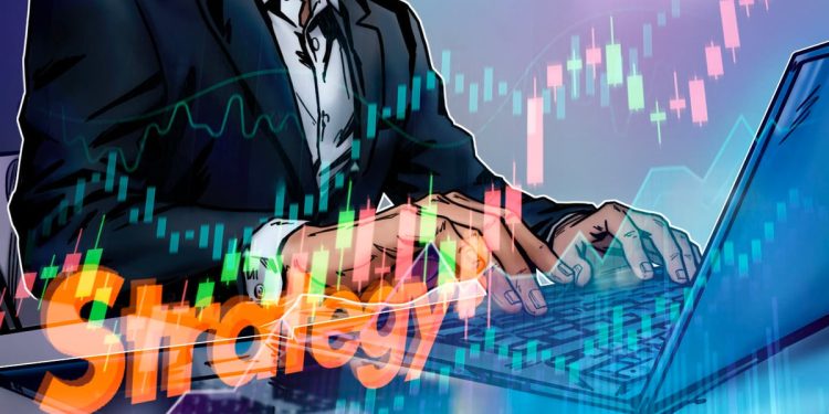 Saylor Hints at New BTC Buy, Strategy Eyes Semi-Monthly Dividends