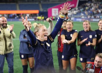 Seattle Reign Star Jess Fishlock Announces Retirement After 14 Seasons