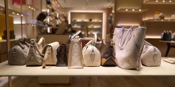 New York personal assistant guilty in $10 million elder fraud