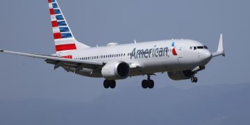 Stocks making the biggest moves premarket: AAL, MRVL, MSTR