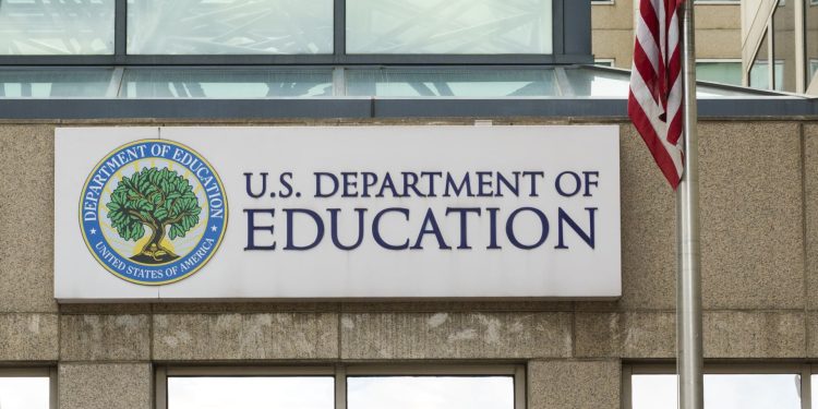 Grad PLUS rules unclear, financial aid group says