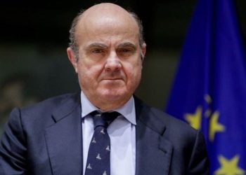 ECB’s de Guindos: ECB has to keep cool head, be cautious on rates