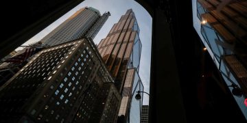 JPMorgan issues blunt warning as investors move to safety