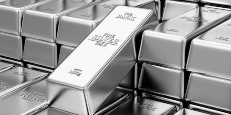 Silver outperforms gold amid positive drivers but new record highs will need Fed support