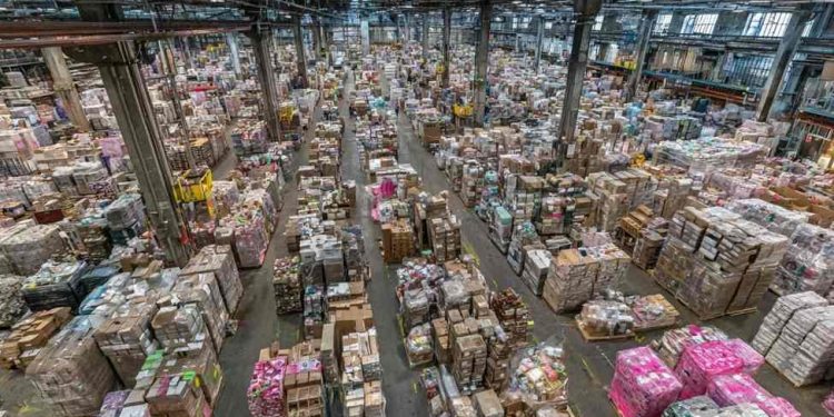 US February wholesale inventories +0.8% vs -0.4% expected